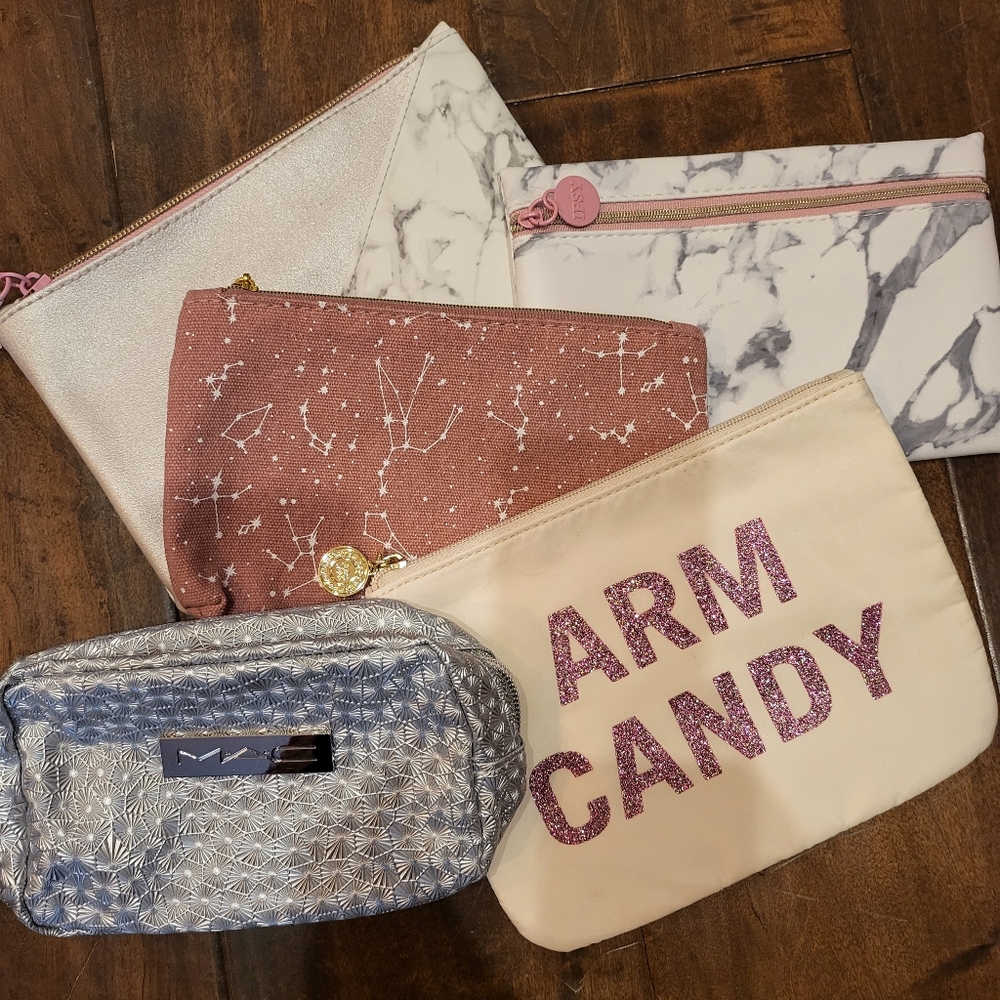 5 Makeup Bag Set White Silver Pink Arm Candy